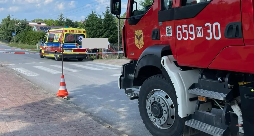 Poważny wypadek w Jastrzębiu. Starsza kobieta potrącona przez pojazd