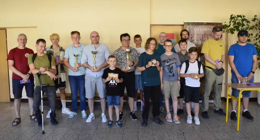 Turniej Szachowy - Na rozpoczęcie wakacji w Skarżysku-Kamiennej. Sukcesy szydłowieckich szachistów