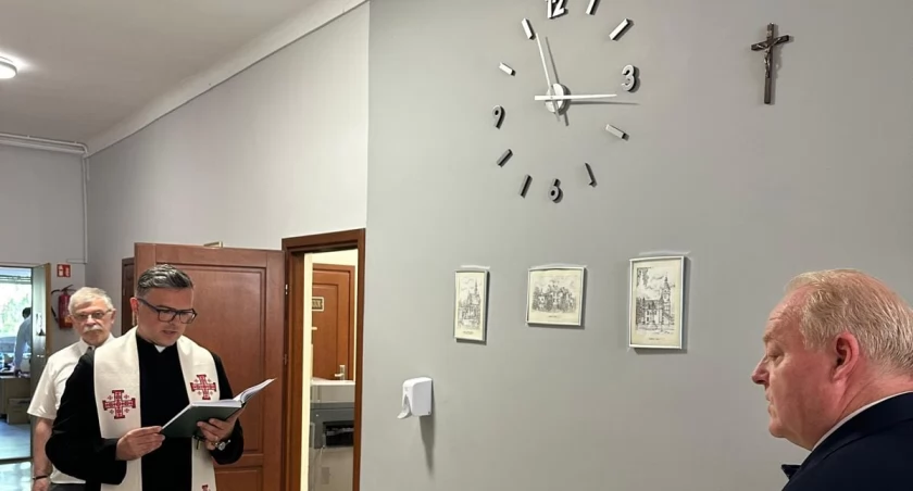 W szydłowieckim Liceum Ogólnokształcącym poświęcono krzyże