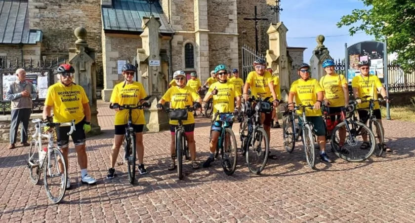 Rowerowy Szydłowiec na trasie do Częstochowy