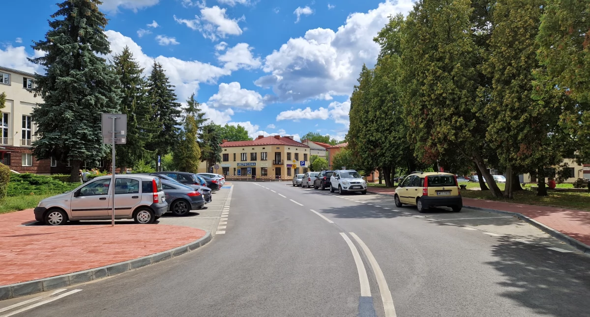 Ulice Widok i Radomska w Szydłowca na nowo
