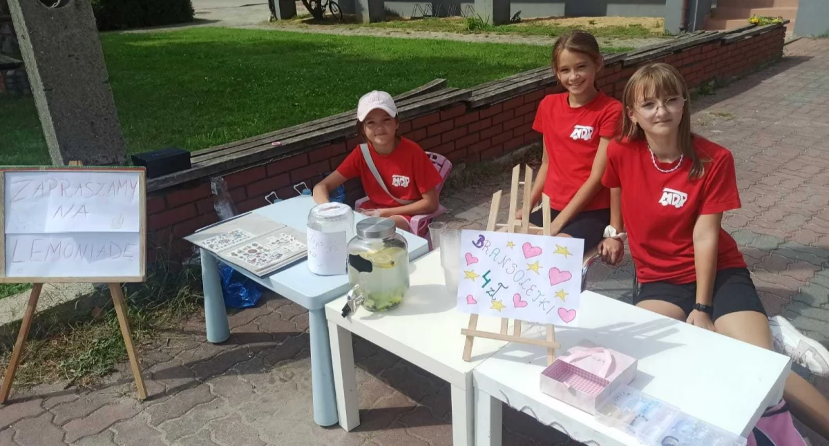 Chlewiska. Lemoniada również dla wójta...
