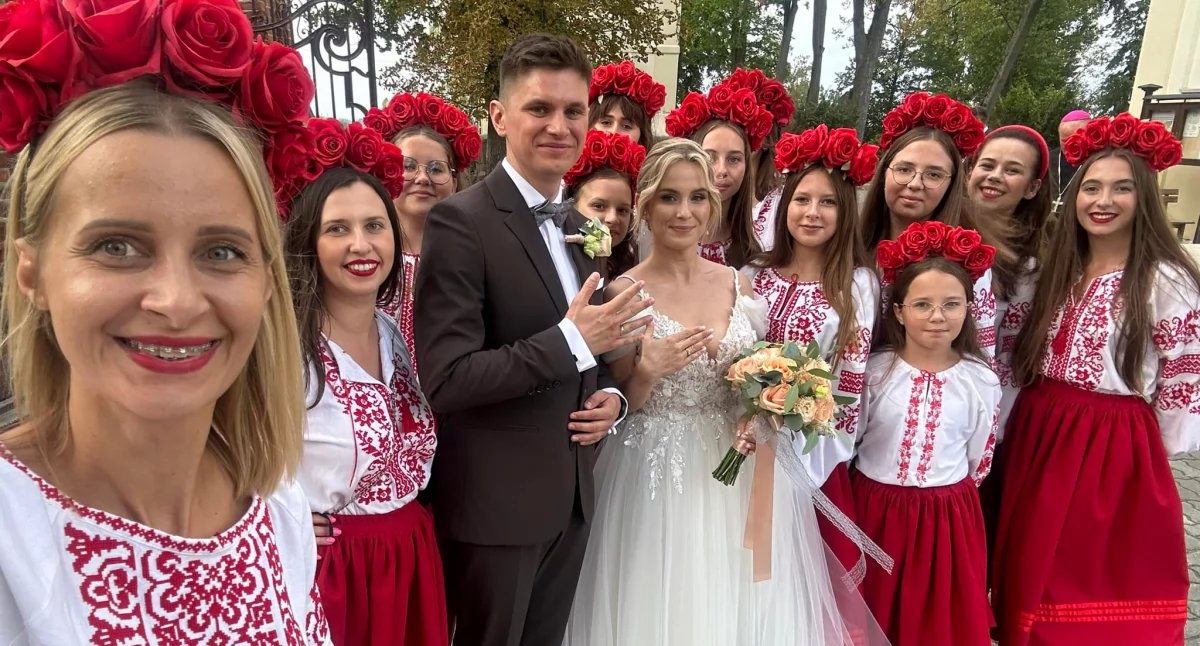 Ślub Katarzyny z Zespołu Guzowianki i jej wybranka Karola
