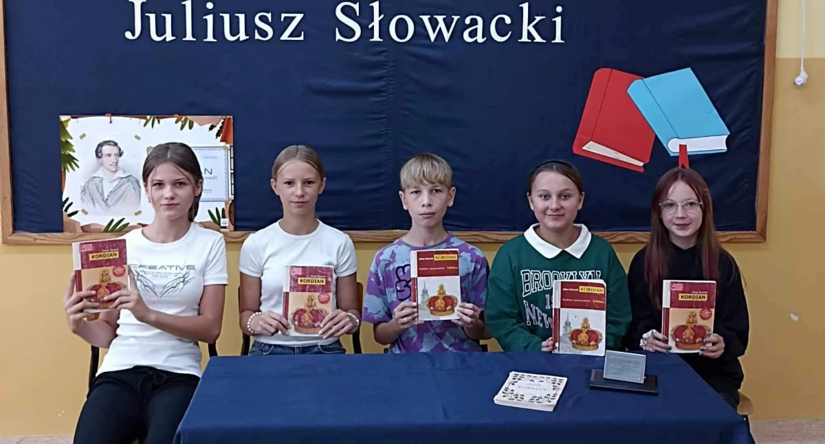 Narodowe Czytanie Kordiana w szkole podstawowej w Zbijowie