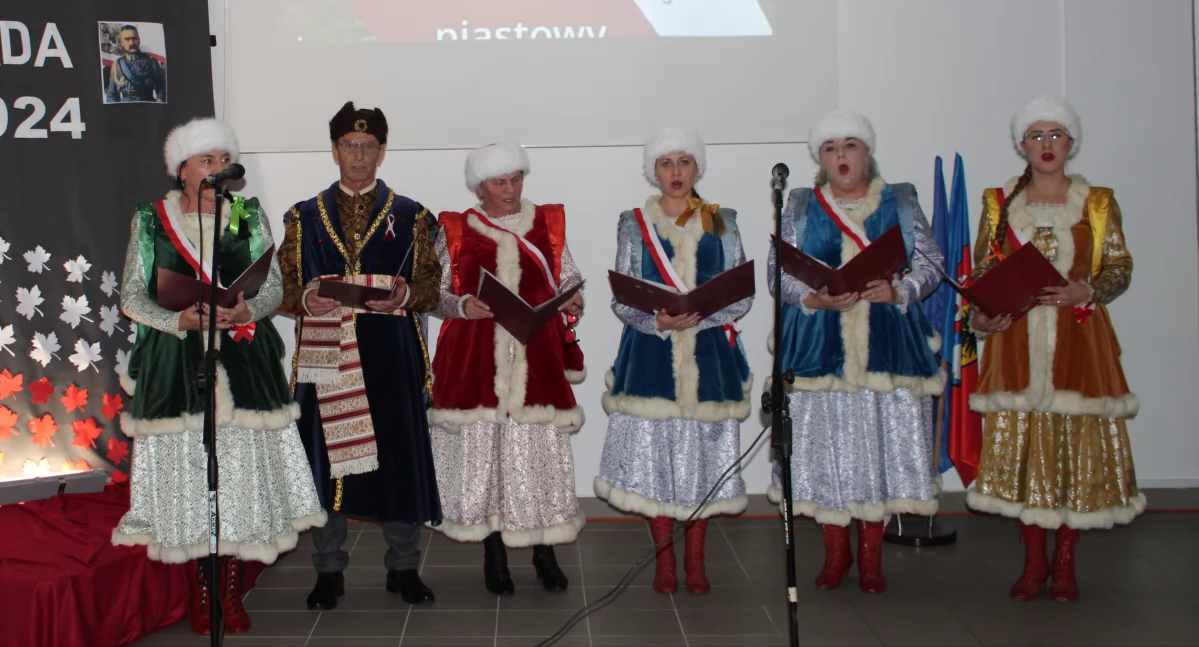 Narodowe Święto Niepodległości w Gminnym Ośrodku Kultury w Chlewiskach