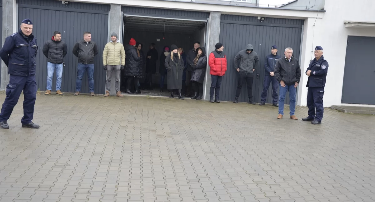 Ewakuacja w Komendzie Policji w Szydłowcu