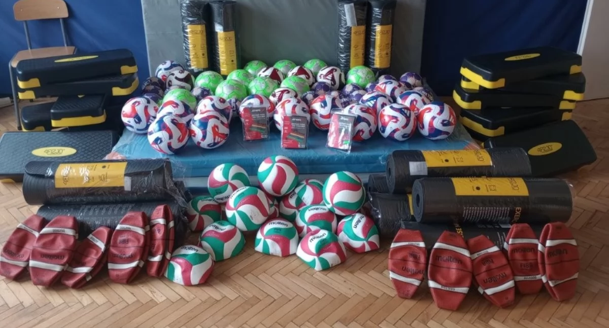 Nowy sprzęt sportowy dla uczniów szkół w gminie Orońsko