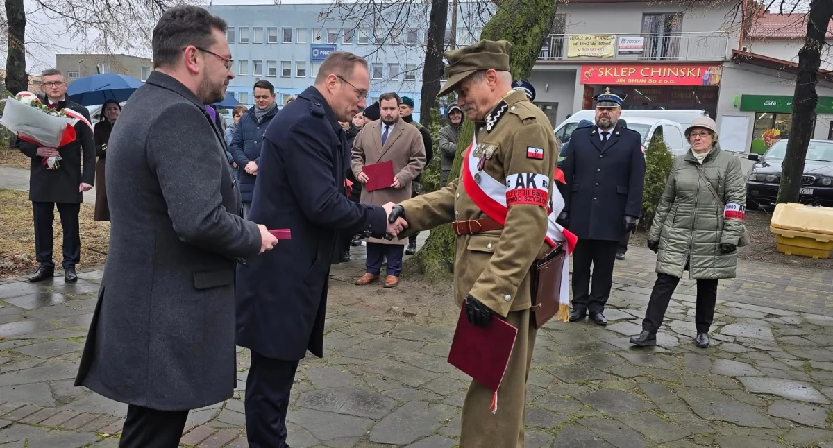  Szydłowiec oddał hołd Żołnierzom Wyklętym – uroczyste obchody Narodowego Dnia Pamięci