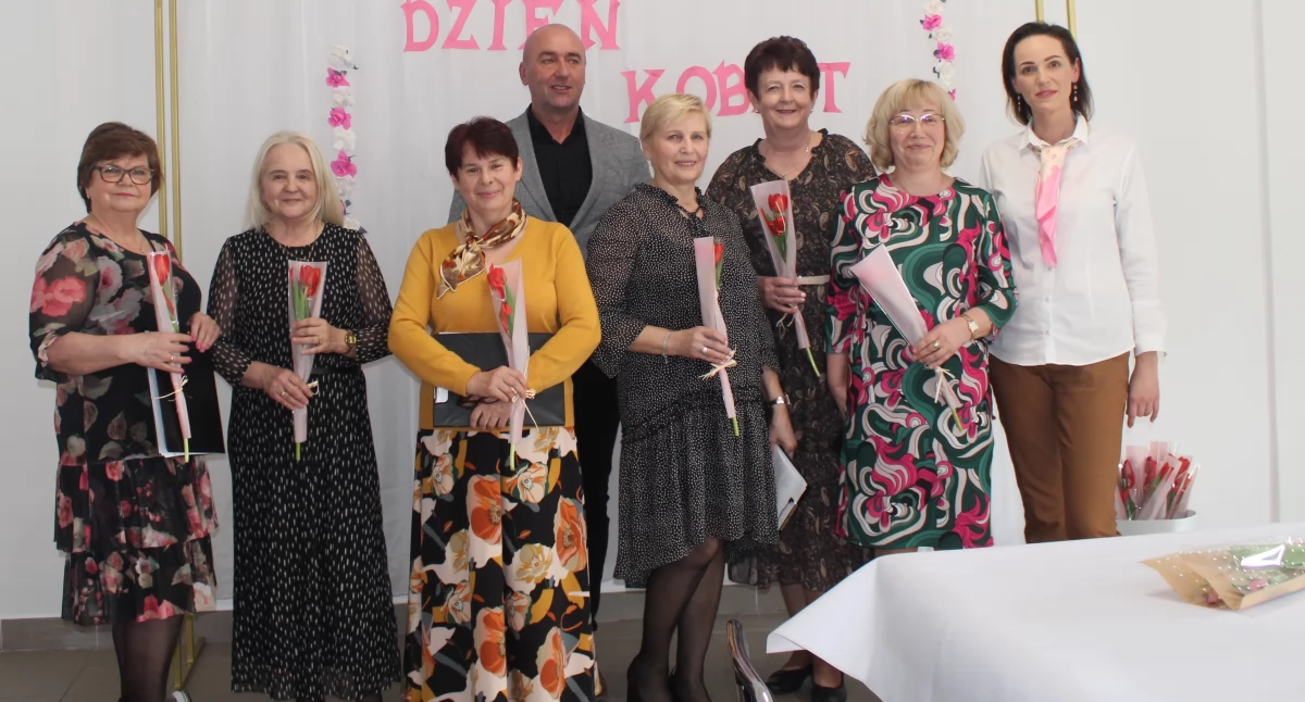 Dzień Kobiet w Gminnym Ośrodku Kultury w Chlewiskach