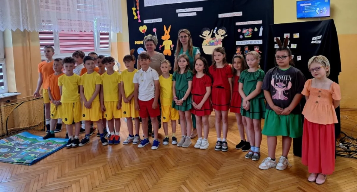 II miejsce w ogólnopolskim projekcie dla klasy IIA z Orońska! Sukces i zdrowy przekaz
