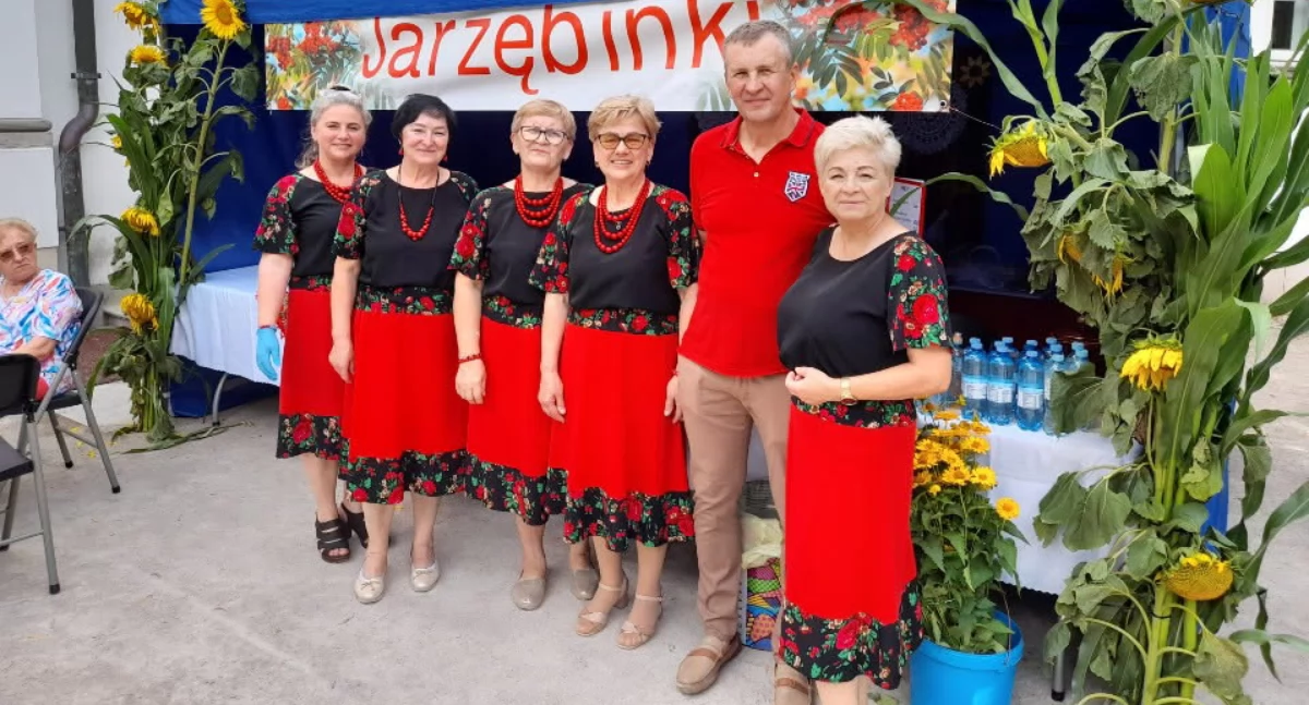 Jarzębinki wśród natury – kulinarne smaki Mirowa na pikniku w Orońsku