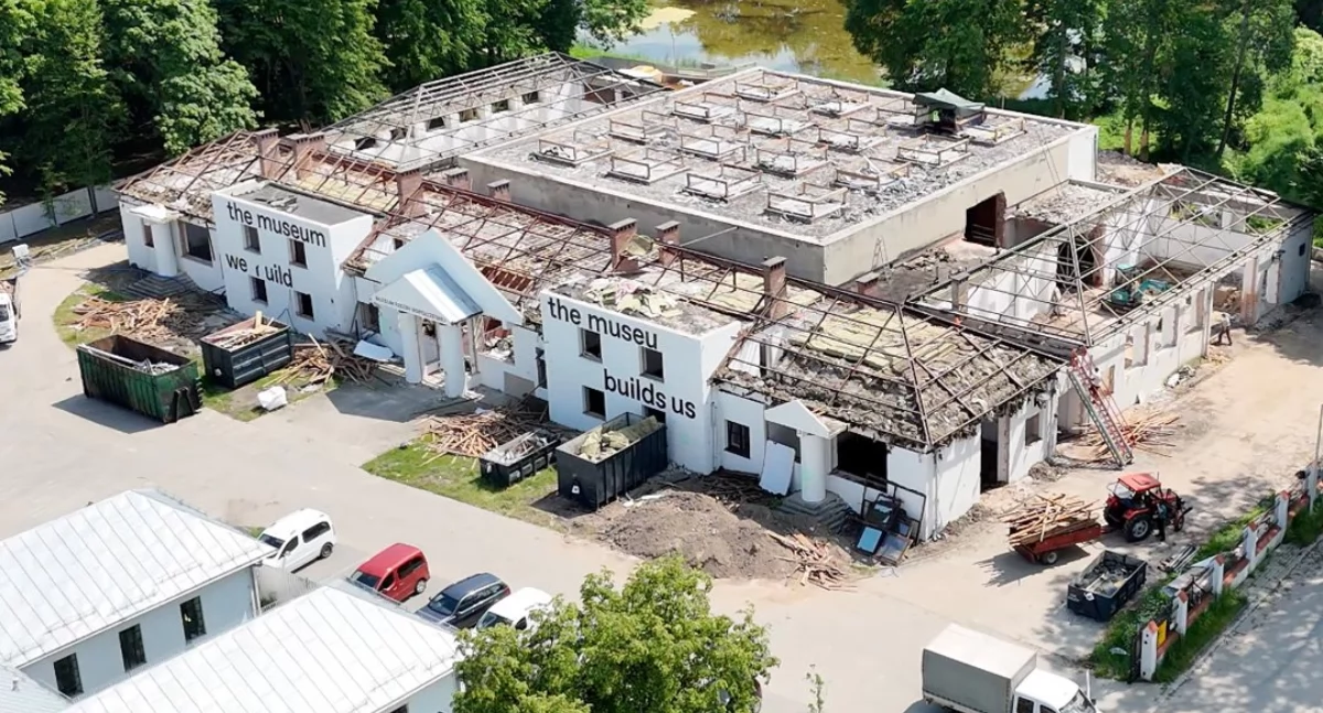 Nowe oblicze sztuki – trwa rozbudowa Muzeum Rzeźby Współczesnej w Orońsku