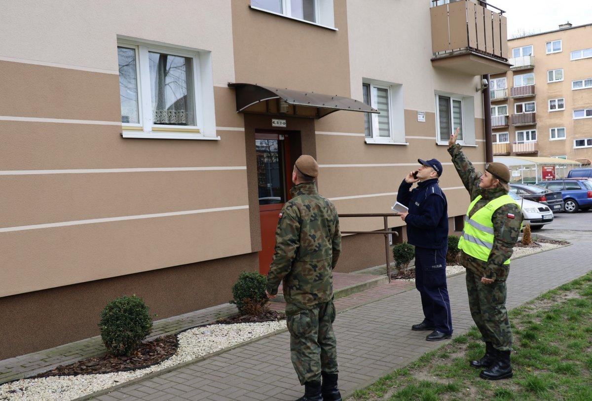 Mazowieckich policjantów wspierają żołnierze