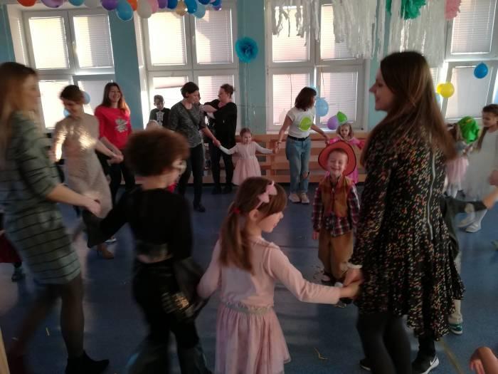 Zabawy, konkursy i tańce