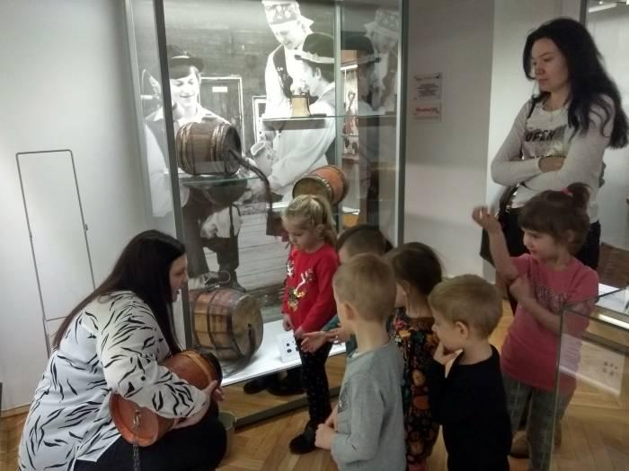 Przedszkolaki w muzeum