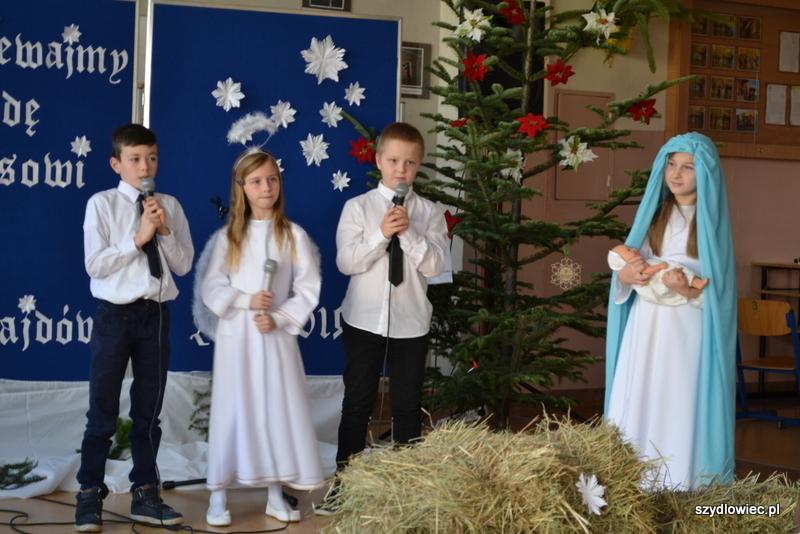 Zaśpiewali kolędę Jezusowi... (wyniki i zdjęcia)