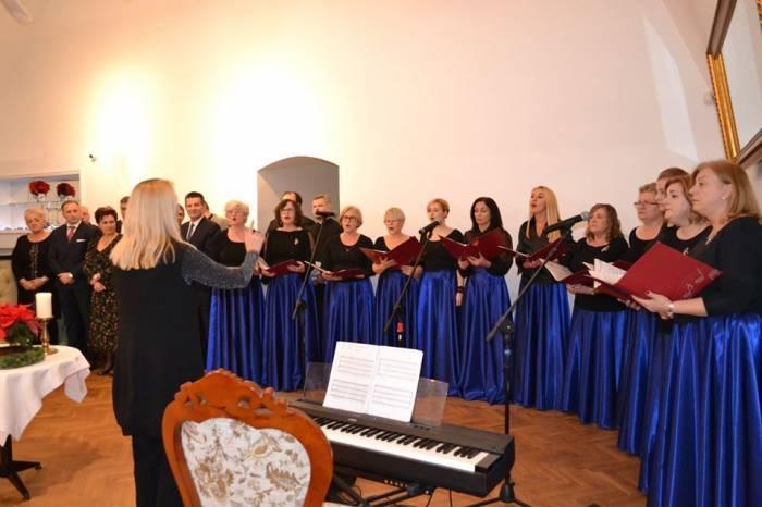 Zamkowe wspólne kolędowanie