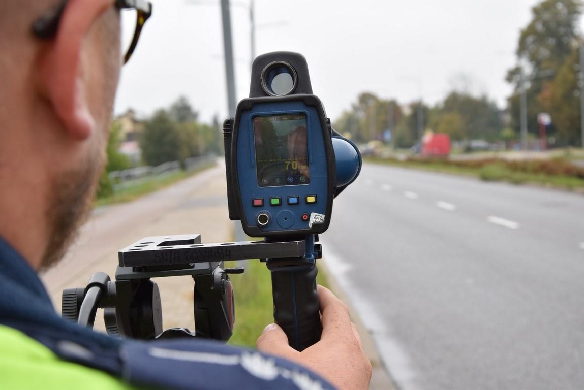 Laserowe mierniki ułatwiają prace drogówki