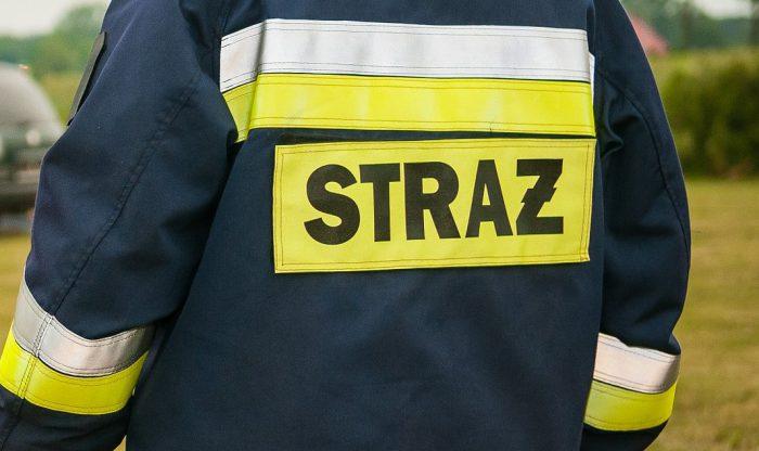 Płonący samochód na S7