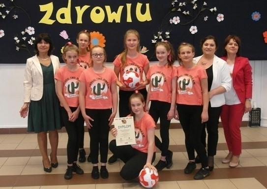 Dziewczyny o zdrowiu zaśpiewały