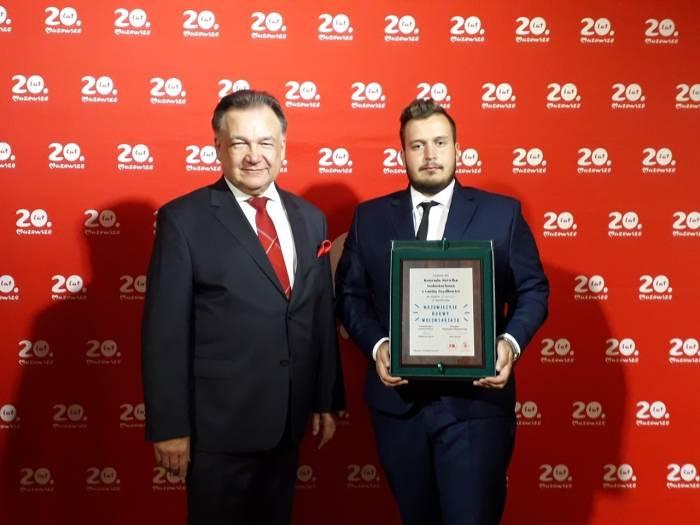 Wolontariusz z nagrodą od marszałka