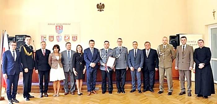 Życzenia, awanse i gratulacje