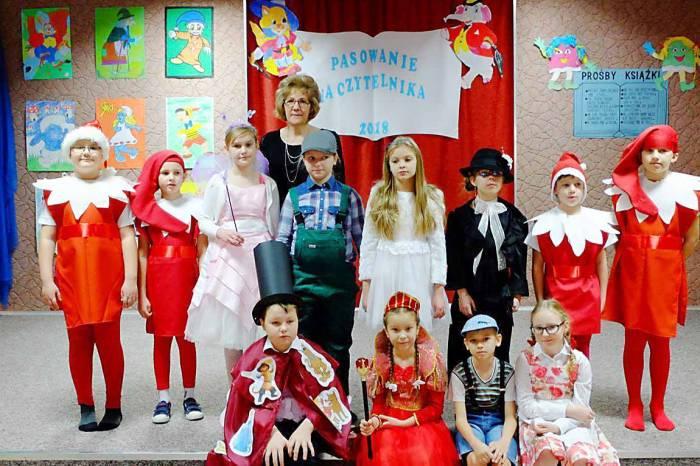 Dyplomy i uroczyste pasowanie