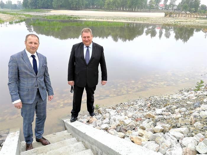 Zalew w Szydłowcu napełnia się wodą