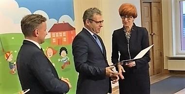 Gąsawy Plebańskie. Plac zabaw dla najmłodszych