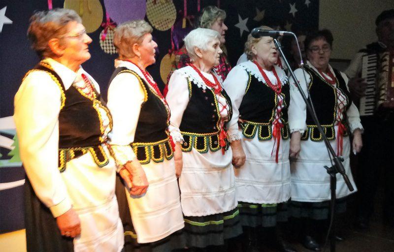 Tańce i folklorystyczna biesiada