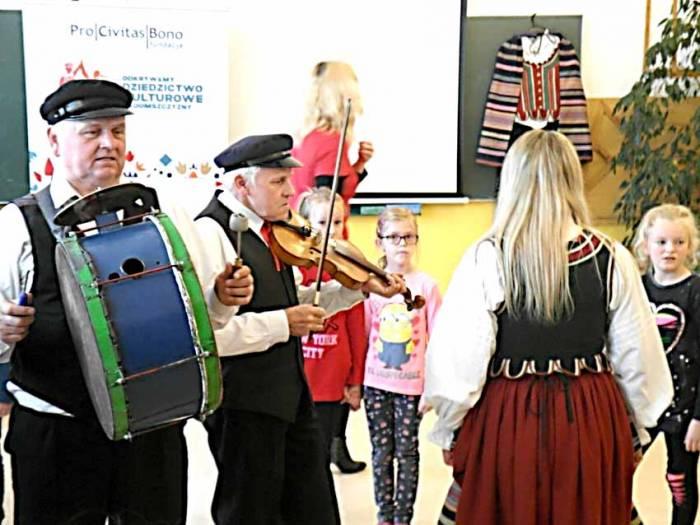 Muzyczno-taneczne warsztaty