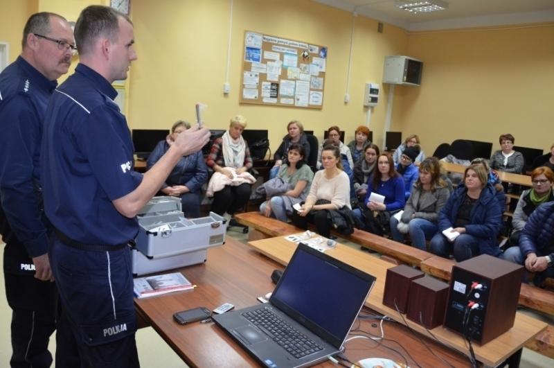 Profilaktyczna policyjna przestroga...