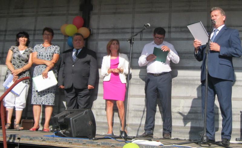 Folklor, muzyka i taneczna zabawa