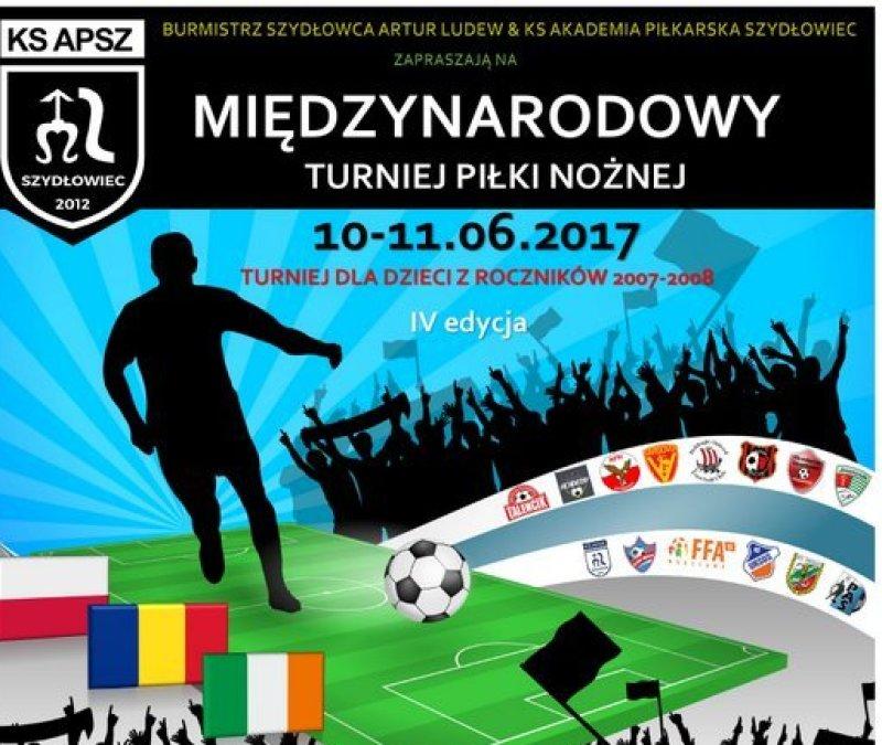 Dzieci na stadionie 