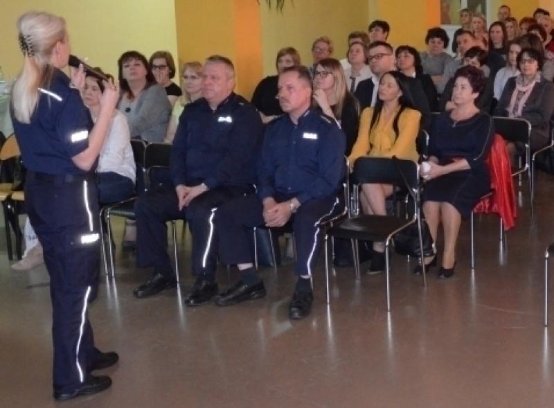 Omawiali, doradzali i ostrzegali