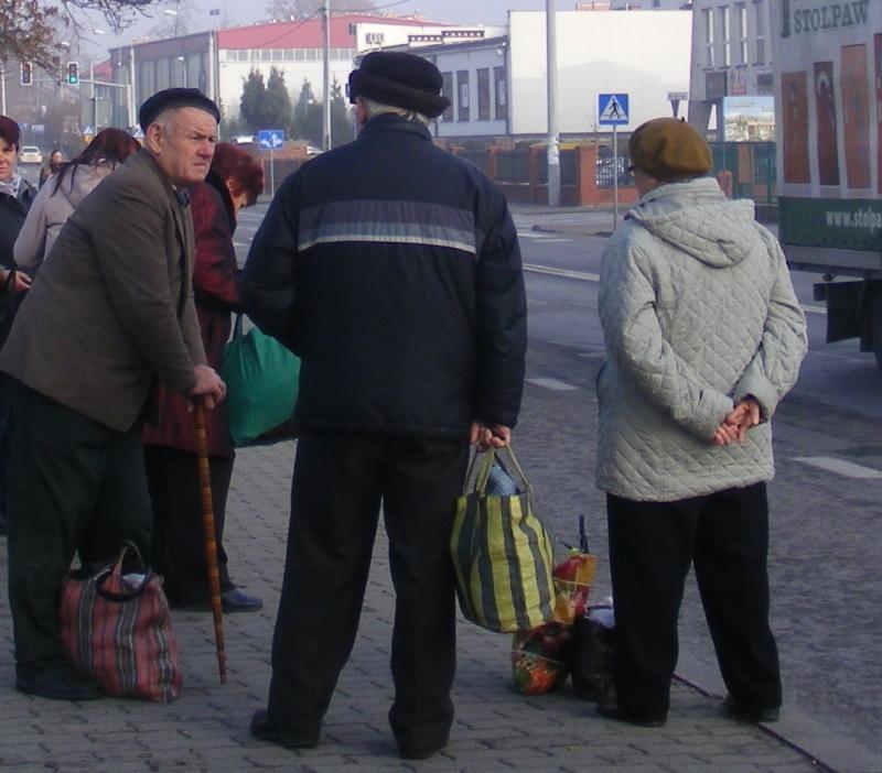Oszuści wyłudzają pieniądze