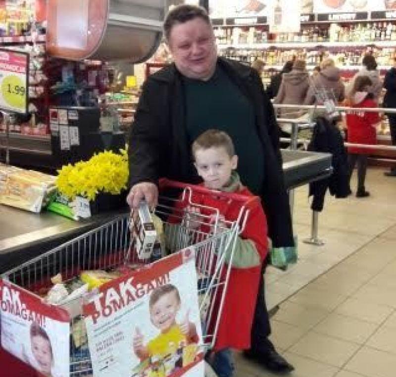 Przedświąteczna zbiórka żywności