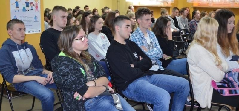 Jak rozwiązywać konflikty?