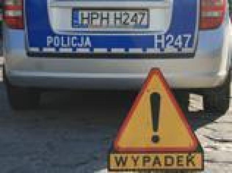 Czterolatka pod kołami osobówki