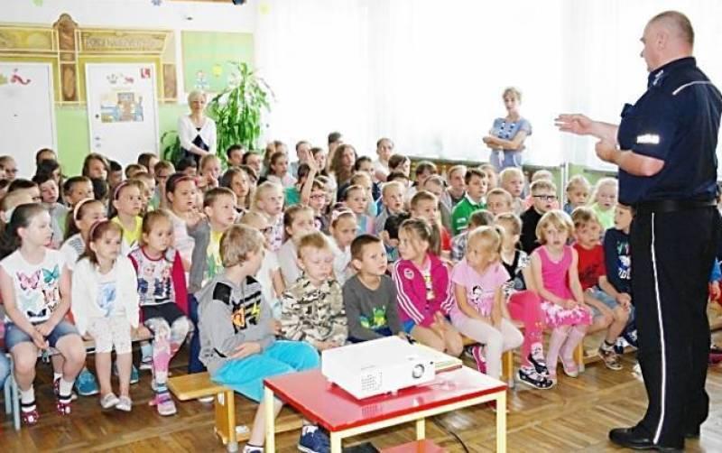 Policjant ostrzegał