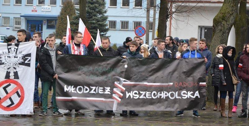 Marszem uczcili 