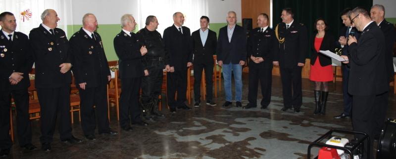 Uroczyste przekazanie sprzętu ratowniczego dla OSP