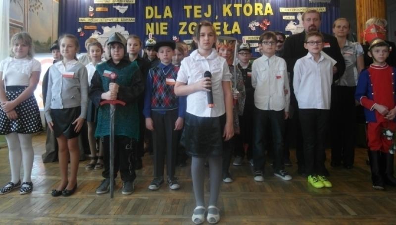 Teatralnie i patriotycznie