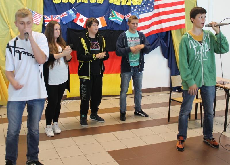 Artystyczna językowa akademia