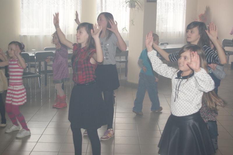 Bawili się językiem