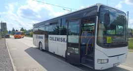 Nowy autobus szkolny w Gminie Chlewiska – inwestycja…