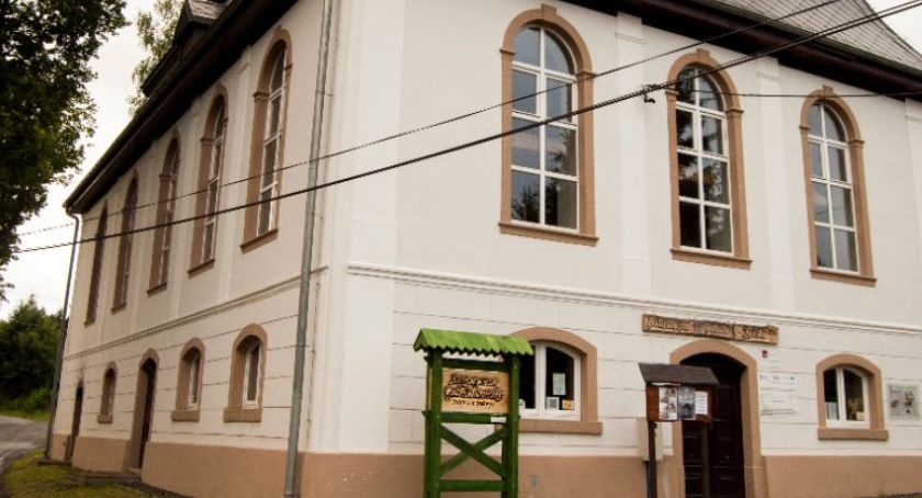 Artystyczna Galeria Izerska Kromnów