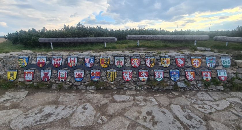 Źródło Łaby - Jedna z największych rzek w Europie rozpoczyna swój bieg w Karkonoszach