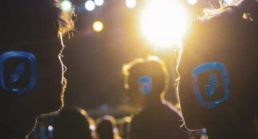 Górska plaża Rabarbar zaprasza na Silent Disco!