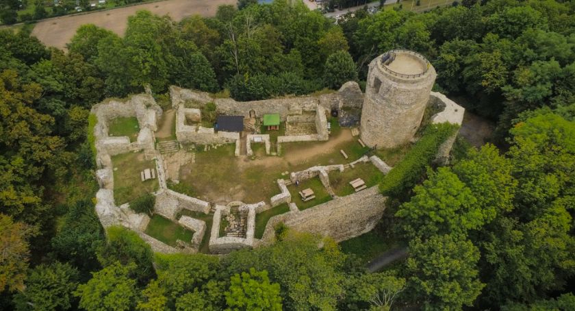 Zamek Lenno we Wleniu. Panorama 360
